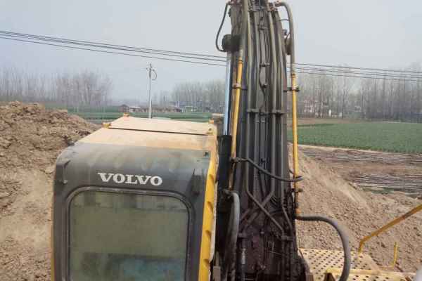 河南出售转让二手10000小时2009年沃尔沃EC210B挖掘机