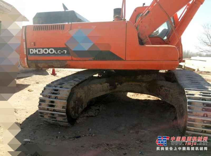 宁夏出售转让二手10000小时2011年斗山DH300LC挖掘机