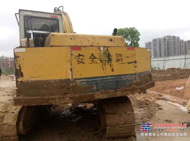 广东出售转让二手13800小时2003年住友S265F2挖掘机