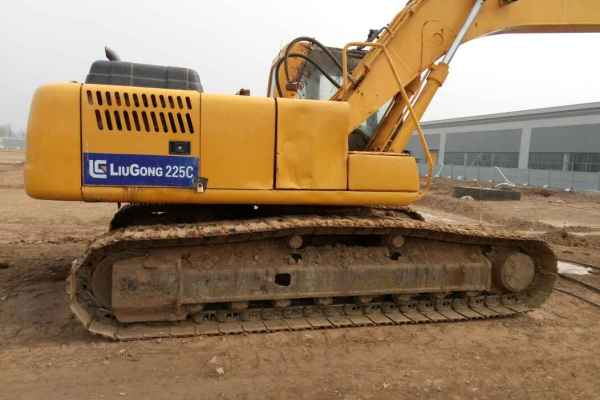 宁夏出售转让二手9000小时2008年柳工CLG225C挖掘机