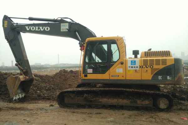 陕西出售转让二手4200小时2012年沃尔沃EC210BLC挖掘机
