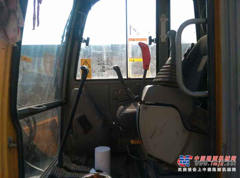 陕西出售转让二手3770小时2012年山重建机JCM906D挖掘机