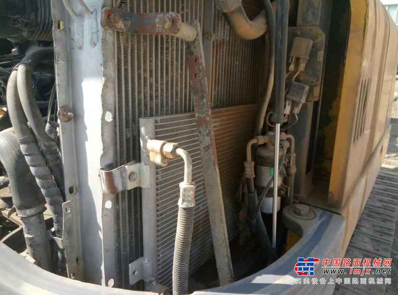 宁夏出售转让二手5000小时2013年徐工XE60CA挖掘机