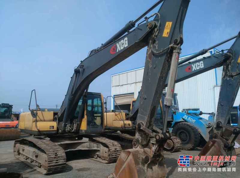 陕西出售转让二手3500小时2010年徐挖XCG210LC挖掘机