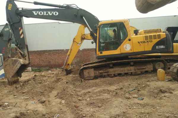 陕西出售转让二手7638小时2009年沃尔沃EC210BLC挖掘机