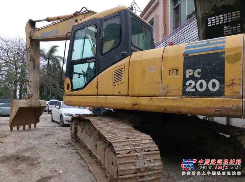 广东出售转让二手10000小时2006年小松PC200挖掘机