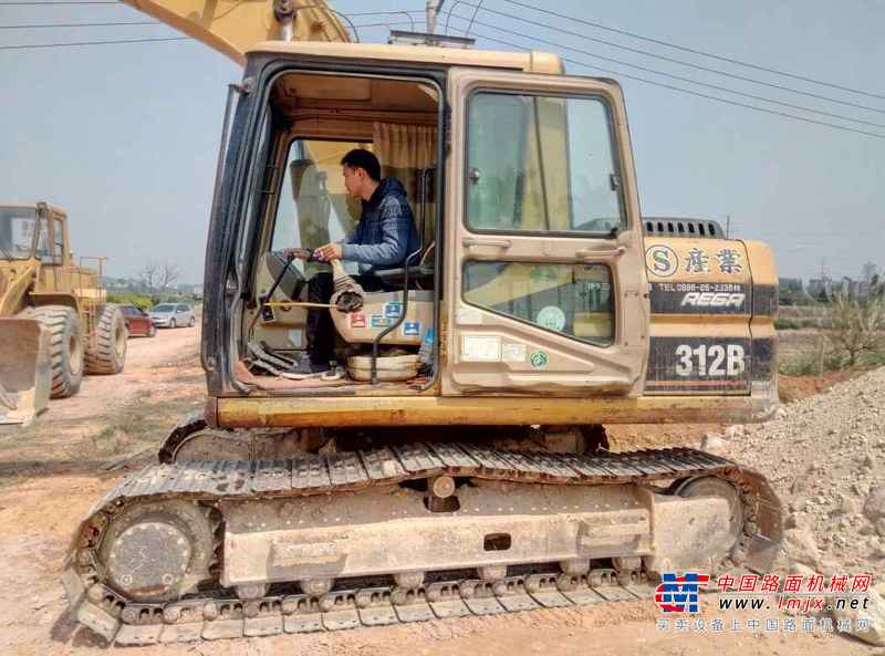 广西出售转让二手16644小时2006年卡特彼勒312B挖掘机