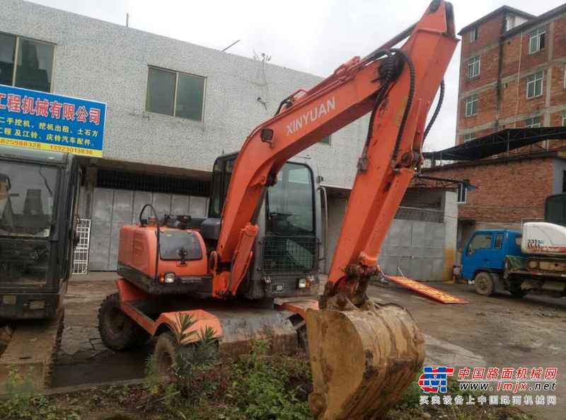 广东出售转让二手6200小时2012年新源机械轮挖65W挖掘机