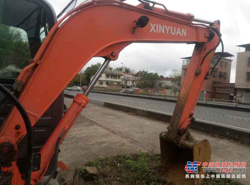 广东出售转让二手6200小时2012年新源机械轮挖65W挖掘机