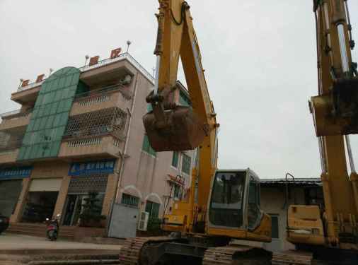 广东出售转让二手12000小时2008年加藤HD820II挖掘机