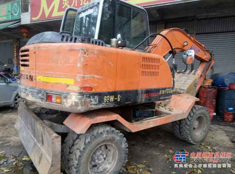 广东出售转让二手5200小时2012年新源机械轮挖65W挖掘机