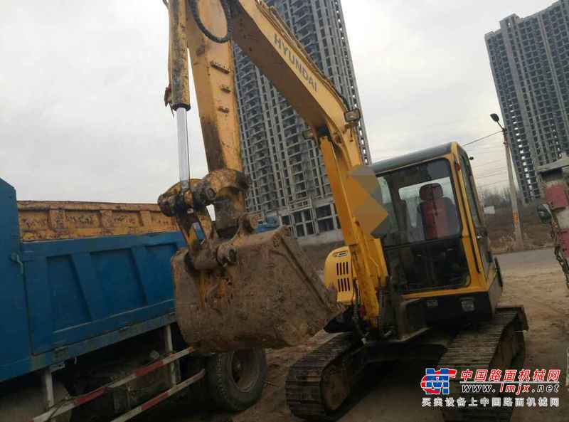 山西出售转让二手3100小时2008年现代R60挖掘机