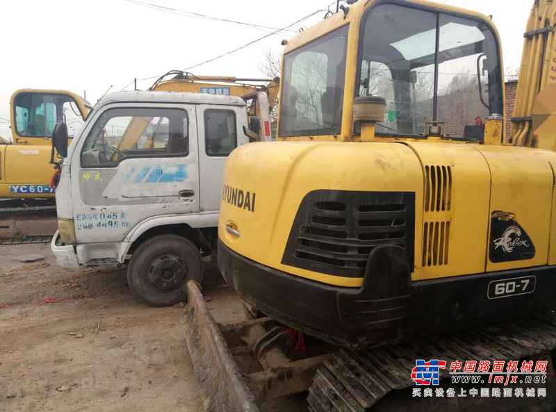 山西出售转让二手3100小时2008年现代R60挖掘机