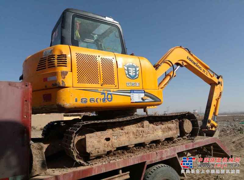 宁夏出售转让二手4000小时2013年龙工LG6065挖掘机