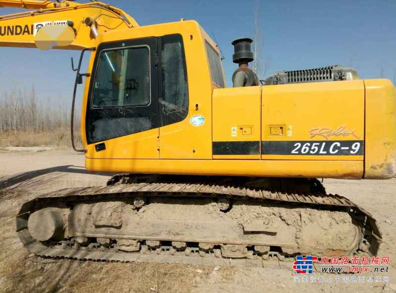 宁夏出售转让二手10000小时2009年现代R225LC挖掘机