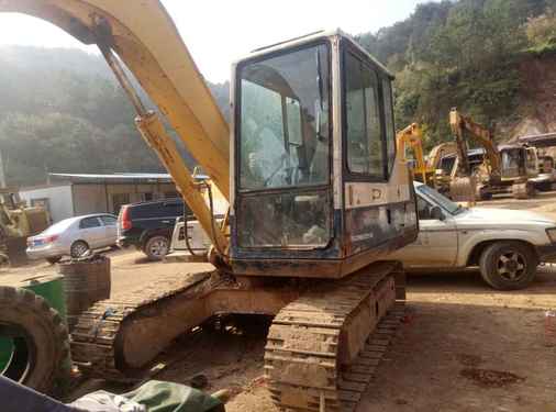 广东出售转让二手1小时2003年小松PC60挖掘机