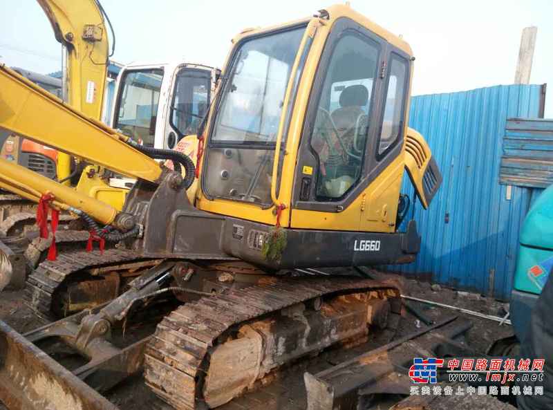山西出售转让二手2100小时2014年临工LG660挖掘机