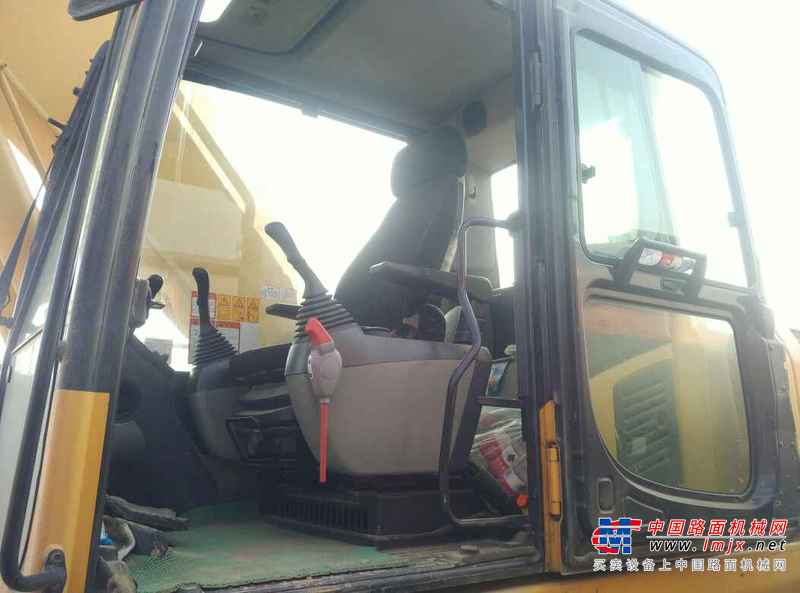 陕西出售转让二手2300小时2011年小松PC220挖掘机