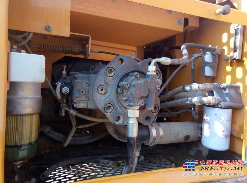 河南出售转让二手2700小时2014年三一重工SY235C挖掘机