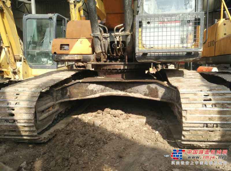 陕西出售转让二手3733小时2012年三一重工SY215C挖掘机
