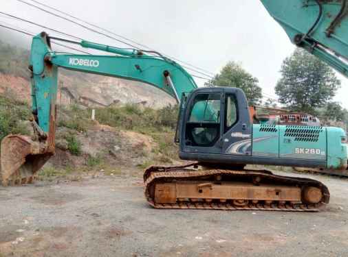 广西出售转让二手8000小时2010年神钢SK260LC挖掘机