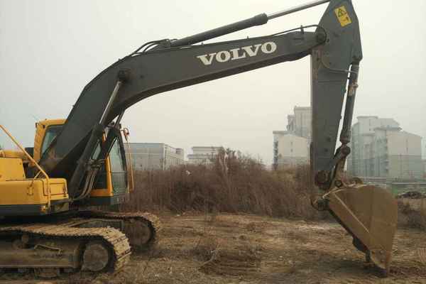 陕西出售转让二手6930小时2011年沃尔沃EC210B挖掘机