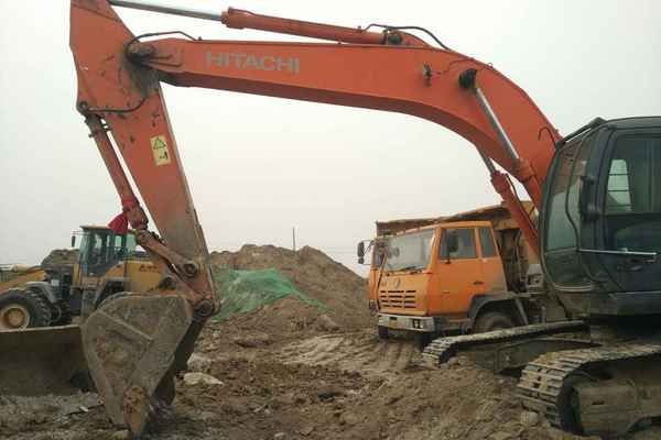 陕西出售转让二手6100小时2011年日立ZX240LC挖掘机