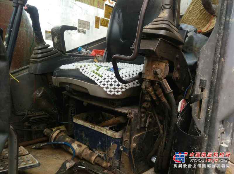 广东出售转让二手8534小时2003年日立EX55UR挖掘机