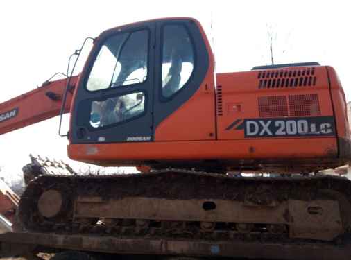 河南出售转让二手4500小时2013年斗山DX88挖掘机