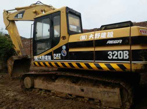 广东出售转让二手9685小时2005年卡特彼勒320B挖掘机