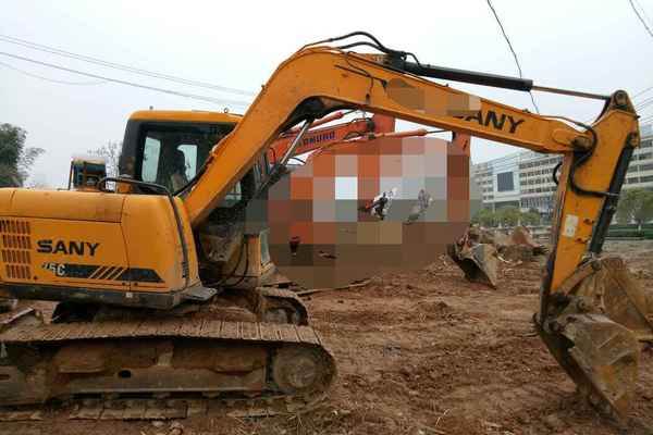 江西出售转让二手6800小时2011年三一重工SY75C挖掘机