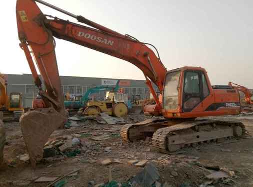 宁夏出售转让二手10000小时2008年斗山DH225LC挖掘机