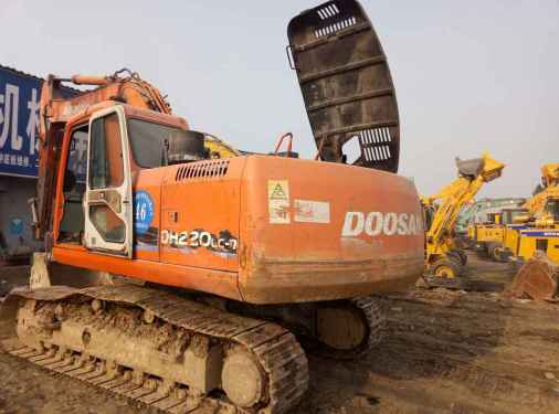 河南出售转让二手13200小时2007年斗山DH220LC挖掘机