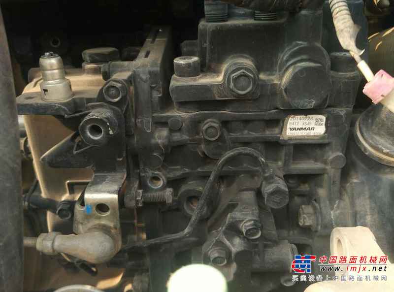 陕西出售转让二手2400小时2014年柳工CLG906D挖掘机