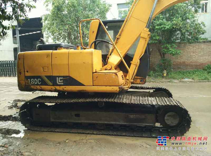 陕西出售转让二手4169小时2011年柳工CLG915C挖掘机