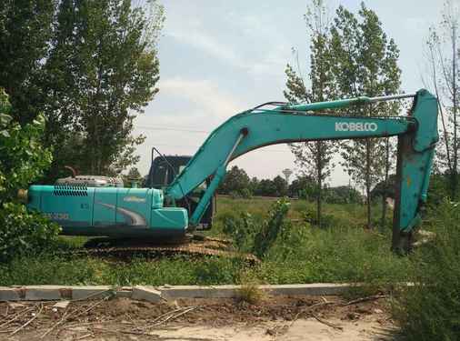 陕西出售转让二手7980小时2009年神钢SK260LC挖掘机