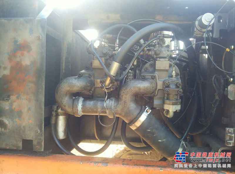 陕西出售转让二手8958小时2002年日立EX300挖掘机