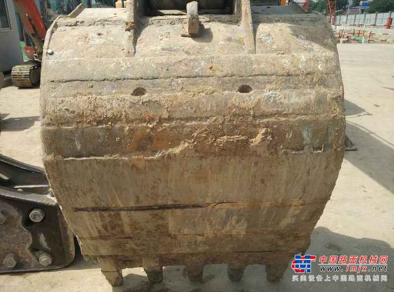 陕西出售转让二手8717小时2010年现代轮挖R210W挖掘机