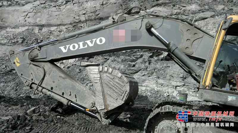 山西出售转让二手14000小时2010年沃尔沃EC460BLC挖掘机