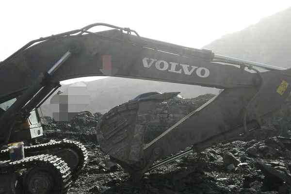 山西出售转让二手14000小时2010年沃尔沃EC460BLC挖掘机