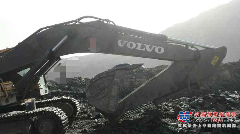 山西出售转让二手14000小时2010年沃尔沃EC460BLC挖掘机