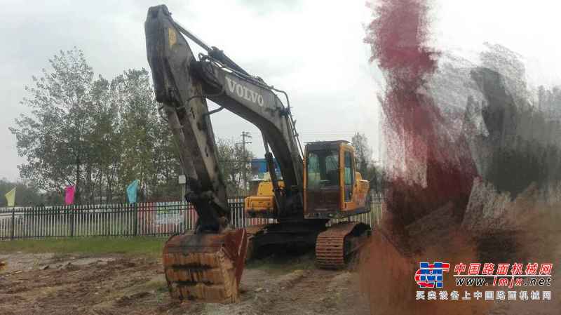 陕西出售转让二手7400小时2007年沃尔沃EC240B挖掘机
