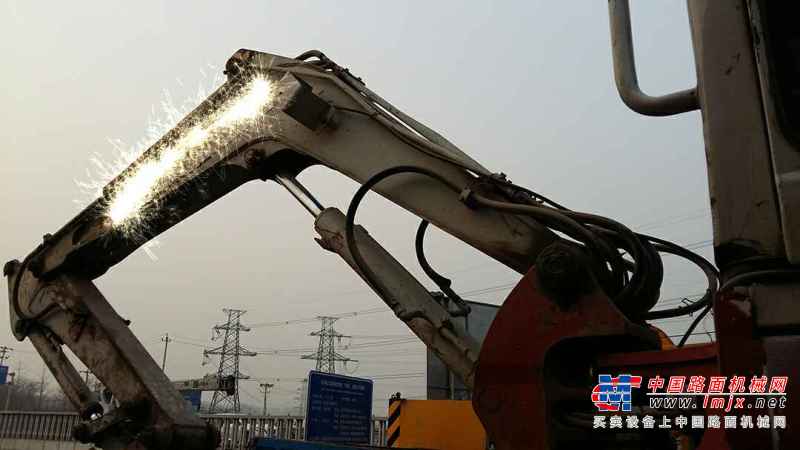北京出售转让二手9000小时2009年竹内TB150挖掘机