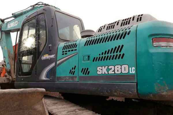 北京出售转让二手7000小时2011年神钢SK260LC挖掘机