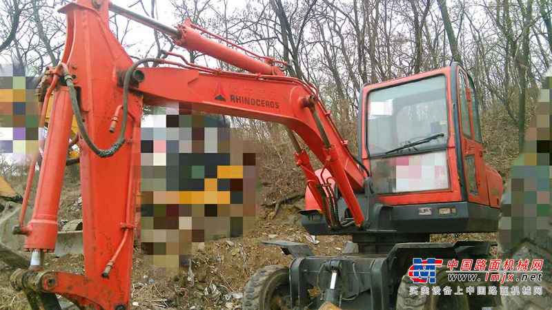 辽宁出售转让二手3000小时2010年犀牛重工XNW51360挖掘机