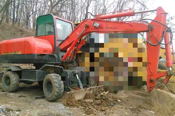 辽宁出售转让二手3000小时2010年犀牛重工XNW51360挖掘机