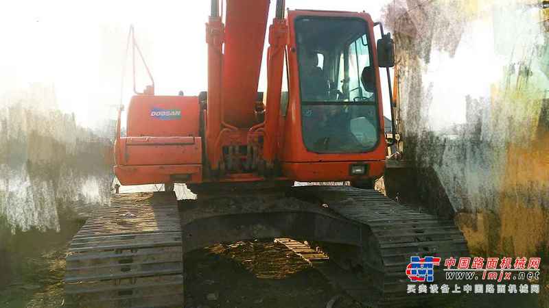 辽宁出售转让二手5000小时2010年斗山DH225LC挖掘机