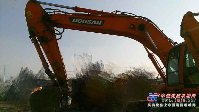 辽宁出售转让二手8775小时2010年斗山DH300LC挖掘机