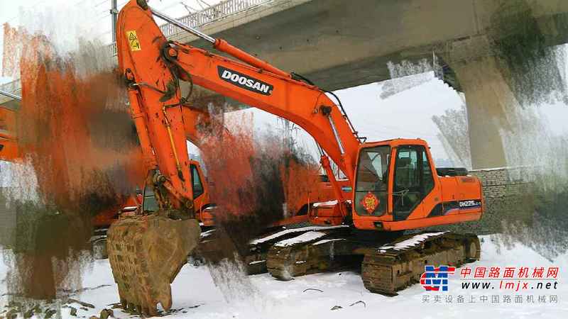 辽宁出售转让二手10500小时2009年斗山DH225LC挖掘机