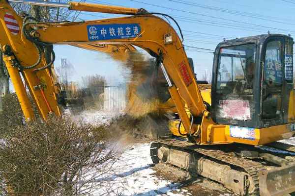 辽宁出售转让二手11000小时2009年福田雷沃FR60挖掘机